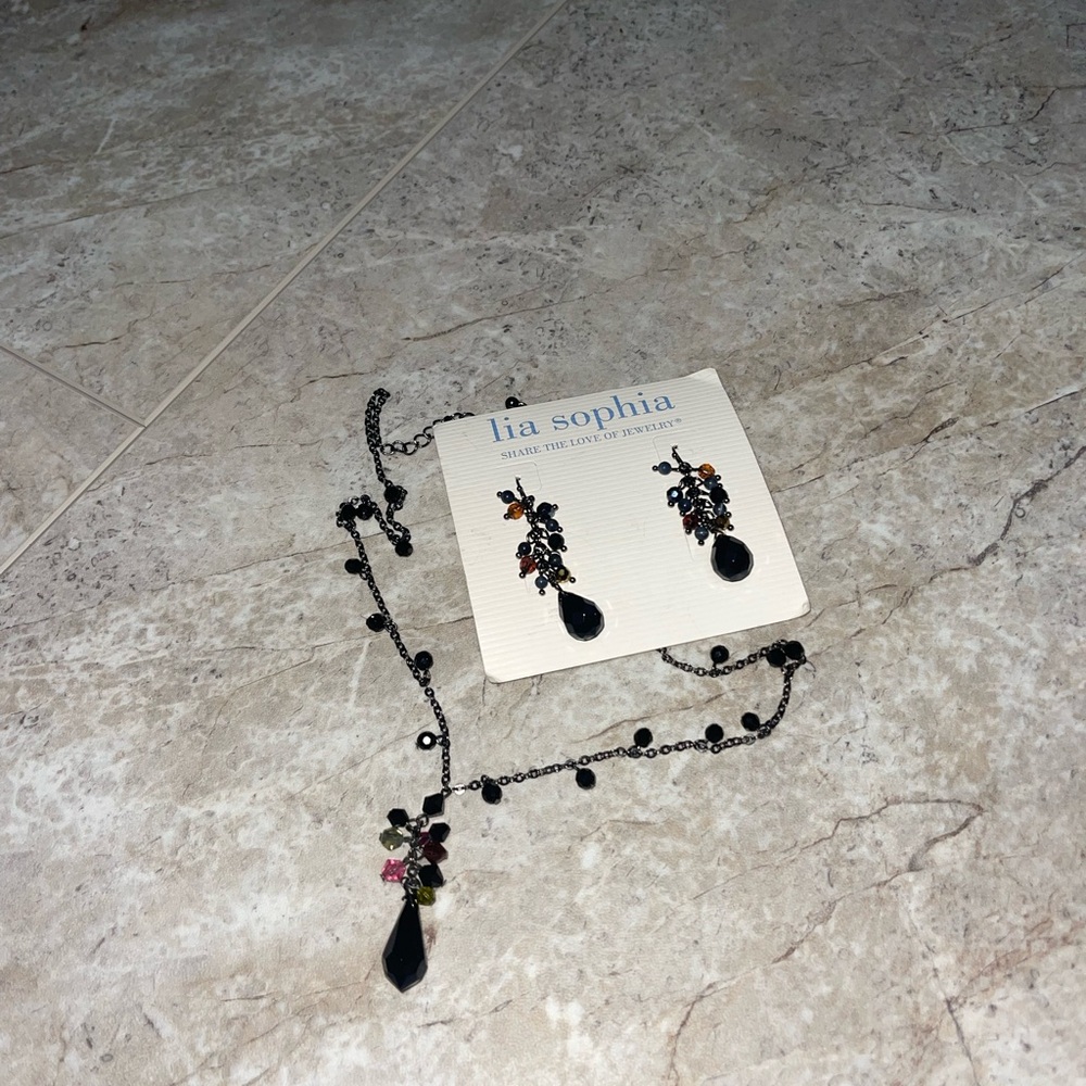 Lia Sophia Black Jewelry Set